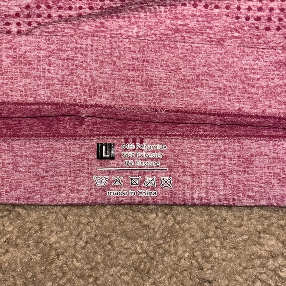 SHEIN Pink Heathered Short Sleeve Crop Top - Picture 2 of 3